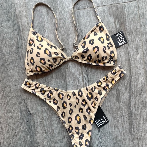 Billabong Other - 🔥🔥BILLABONG - SWEET SANDS TRIANGLE SKIMPY HIKE BIKINI SET🔥🔥